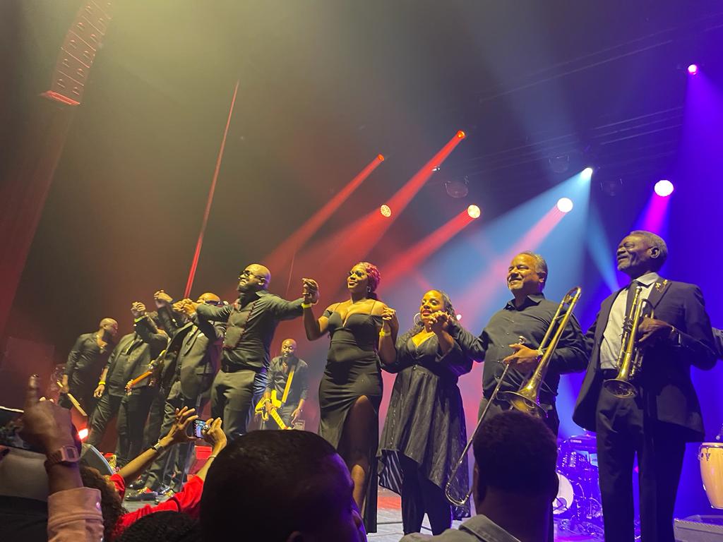 Un Nu Look en feu a fait le show à l’Olympia